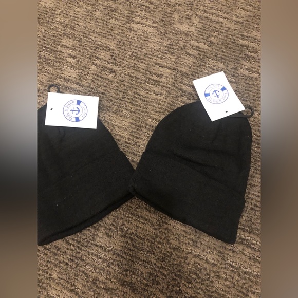 Multiple Kids Black Beanies Hats - Picture 1 of 2